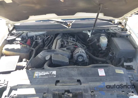 2011 GMC Yukon Xl 1500 Denali z USA, uszkodzony, nr VIN 1GKS2MEF4BR204875